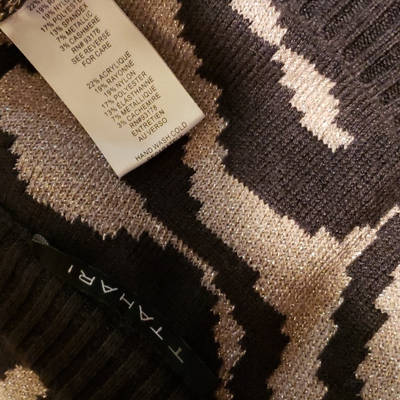 T Thari Sweater - Picture 5 of 6